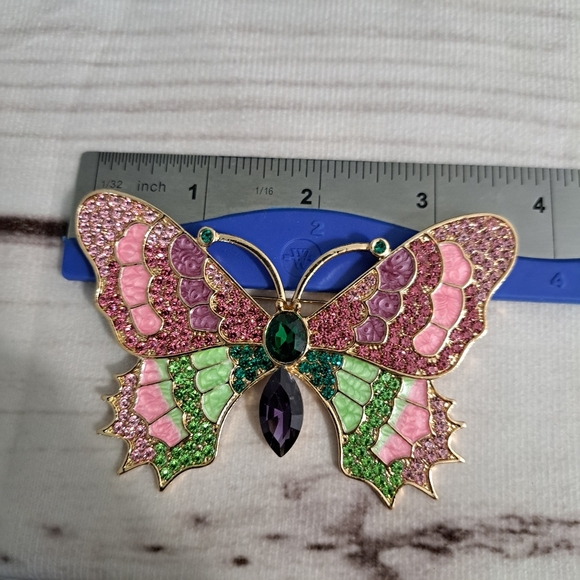 Elegant Butterfly Brooch with Pink and Green Crystals - Picture 1 of 3